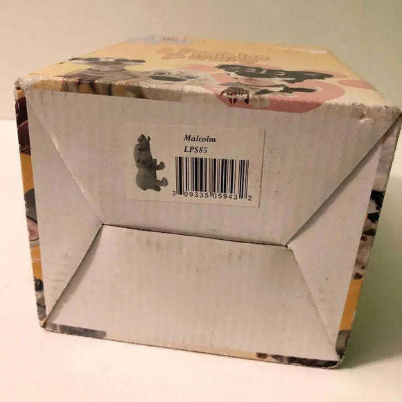 Little Paws Malcolm  Polar Bear With Fish Resin Figurine Statue Arora - Picture 10 of 15